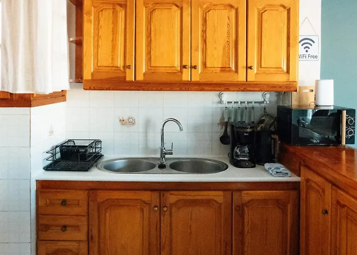 Beachfront With A View Xylokastro