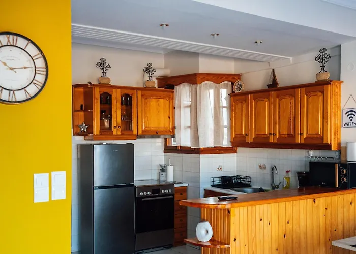 Beachfront With A View Apartment *