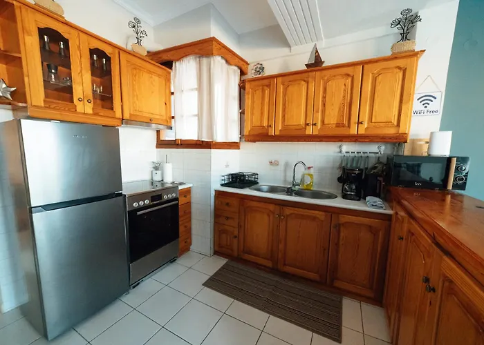 Apartman Beachfront With A View