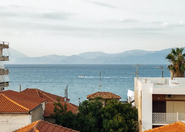 Apartment Beachfront With A View