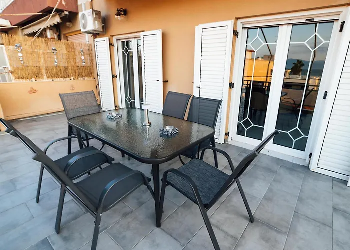 Beachfront With A View Apartment Xylokastro