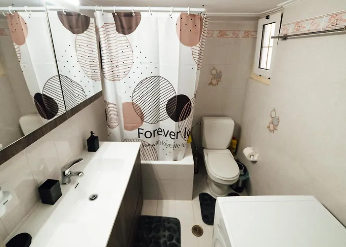 Beachfront With A View Apartment Xylokastro